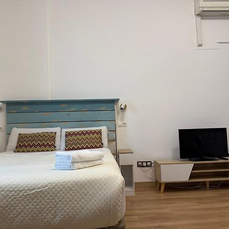 Lovely Studio In The Heart Of Malaga Free Swimming Pool 외부 사진