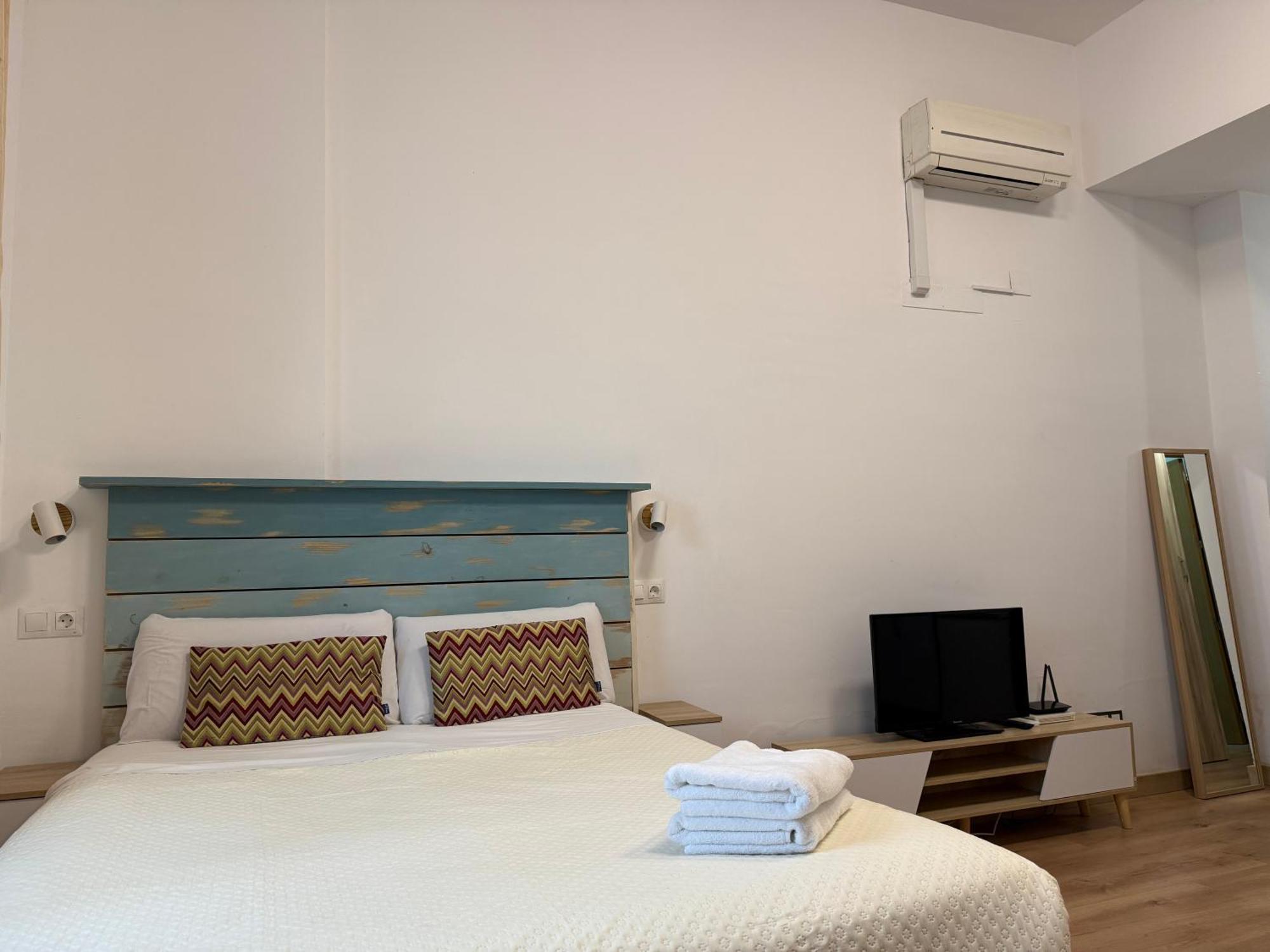 Lovely Studio In The Heart Of Malaga Free Swimming Pool 외부 사진