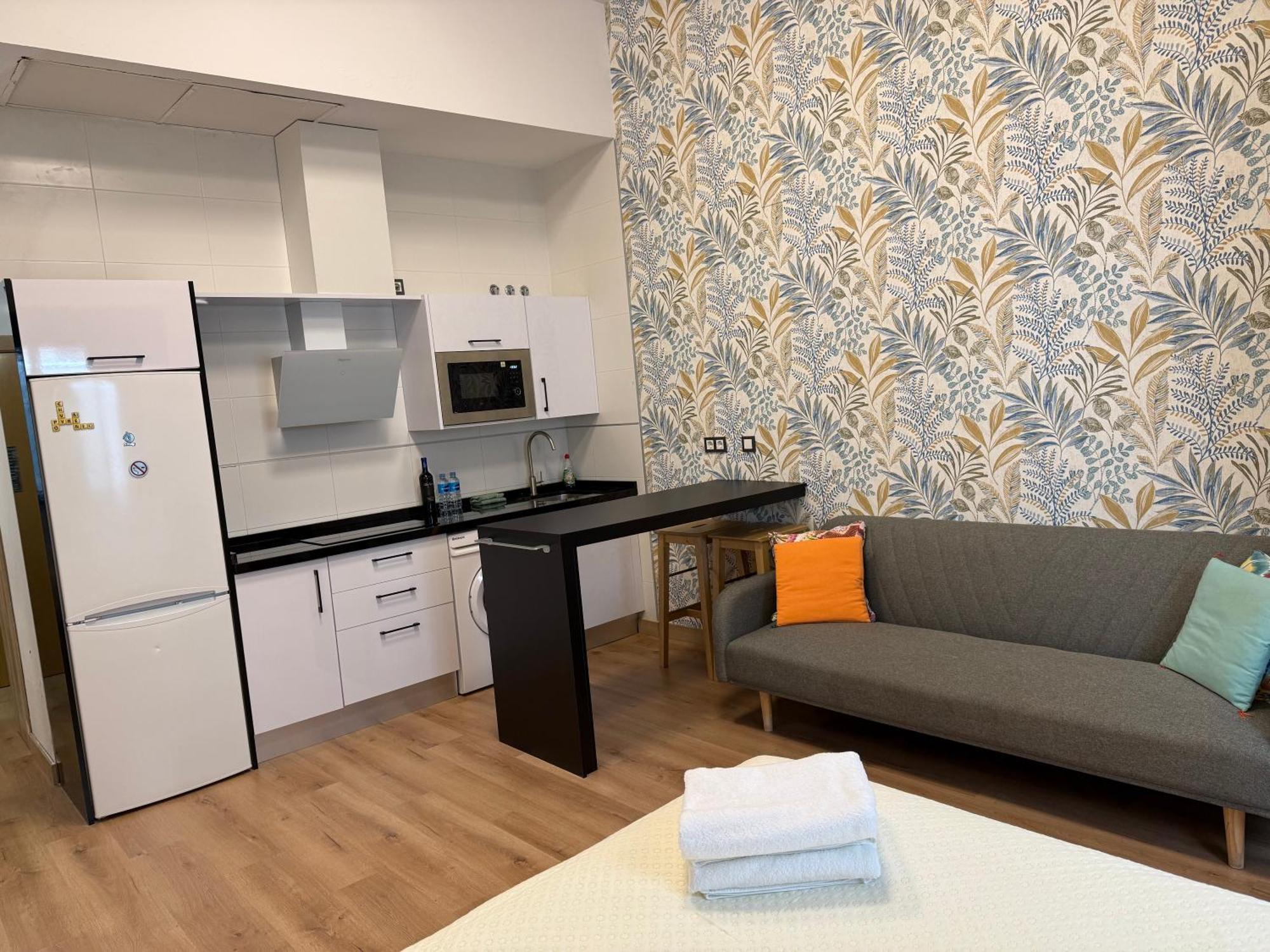 Lovely Studio In The Heart Of Malaga Free Swimming Pool 외부 사진